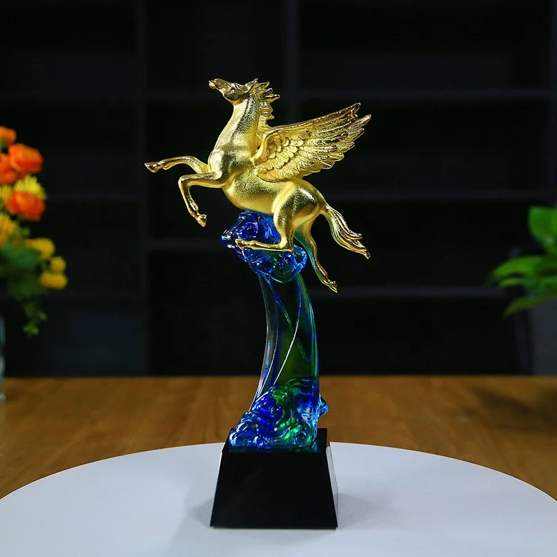 

Custom High Quality New Creative Design flyby crystal Trophy For Souvenir Gift business gifts