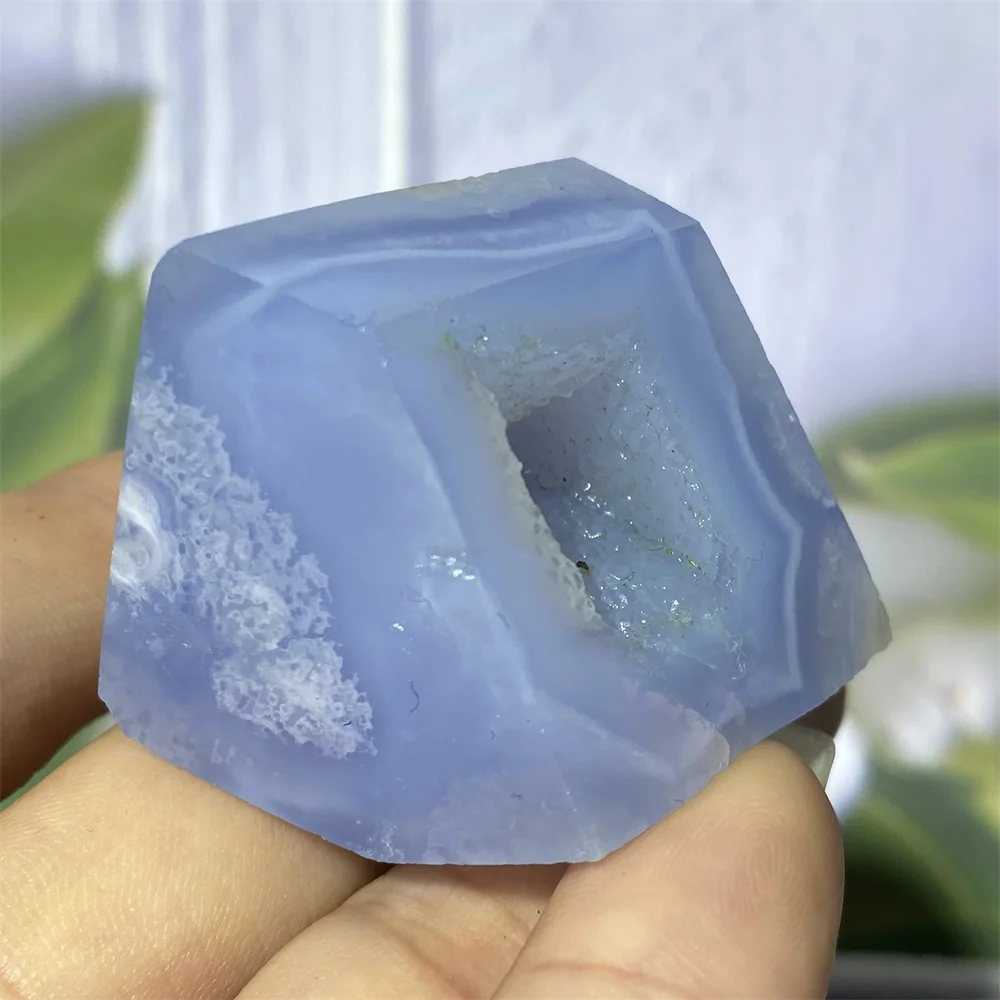 

Nature Crystal Blue Lace Agate Gravel Size Irregular Polyhedron Gemstone Mineral Specimen Healing Reiki Stone Decoration Gift