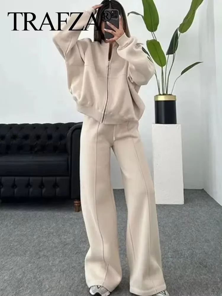 Костюм брючный женский осенний однотонный на молнии с длинным рукавом и