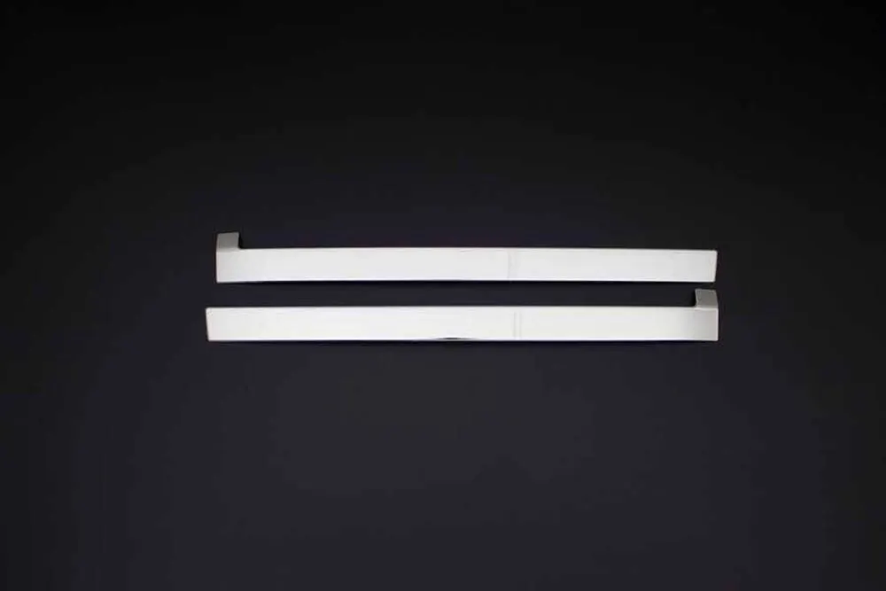 

Отделка для раздвижной двери Ford Courier (20142022) -2 шт. -- St. Steel - VAN