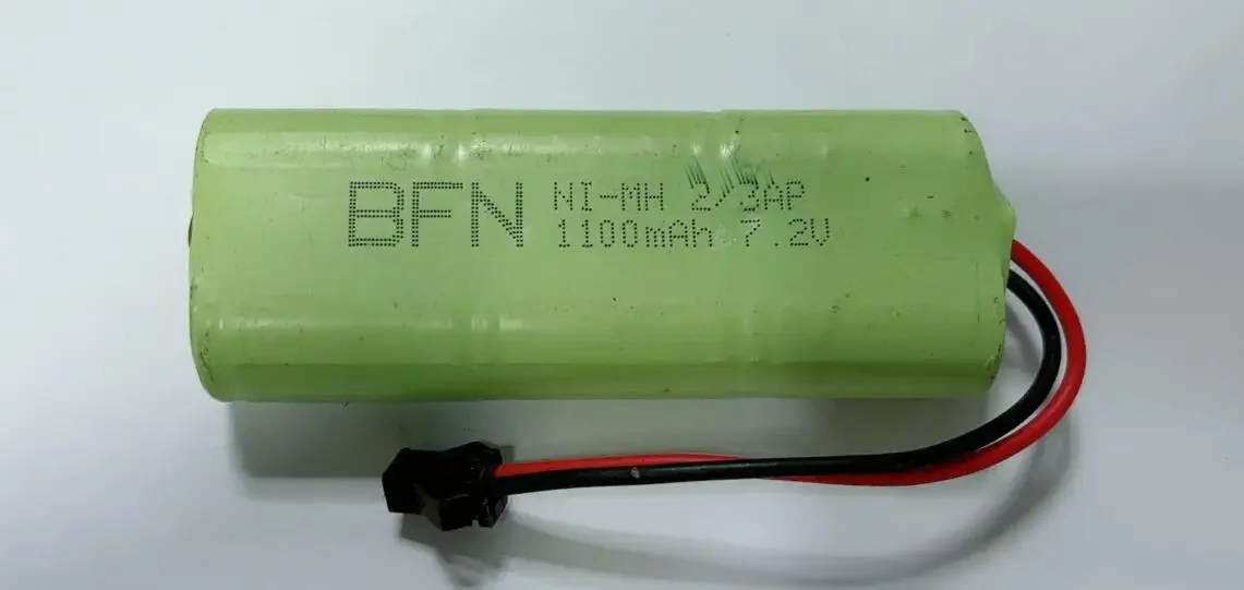 Фото Аккумулятор NiMh BFN 2/3A 7.2V 1100мАч (E037) с разъемом SM для радиоуправляемых машин, лодок и грузовиков №1