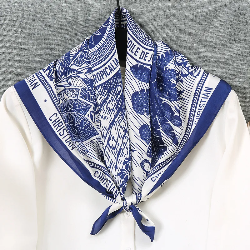 

JTVOVO 2022 New 70x70CM Luxury Brand Designer French Fashion Square Scarf Women's Retro Bib Headscarf Robin Print Turban Bandana