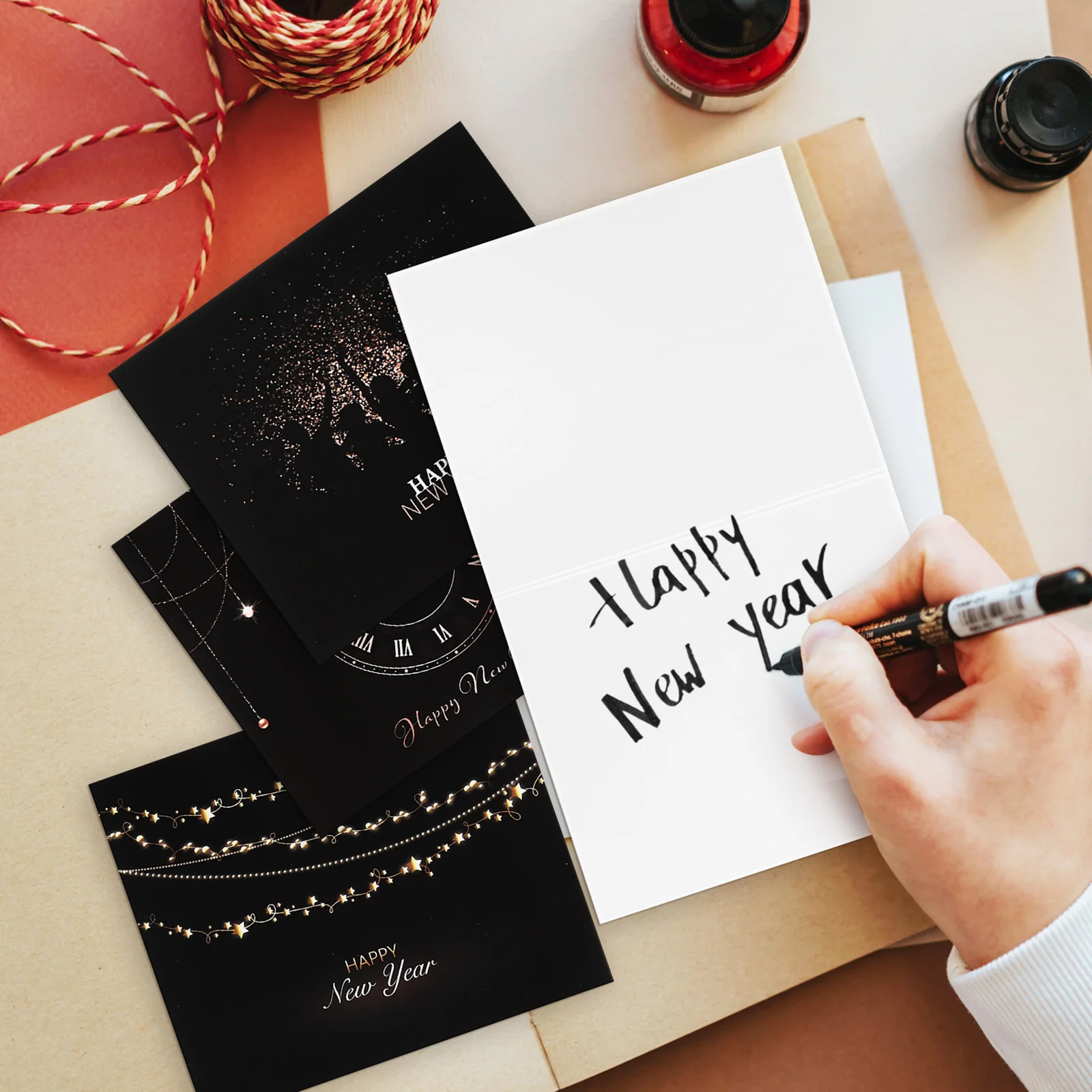 Рисунок 2 - 24 набора новогодних открыток в