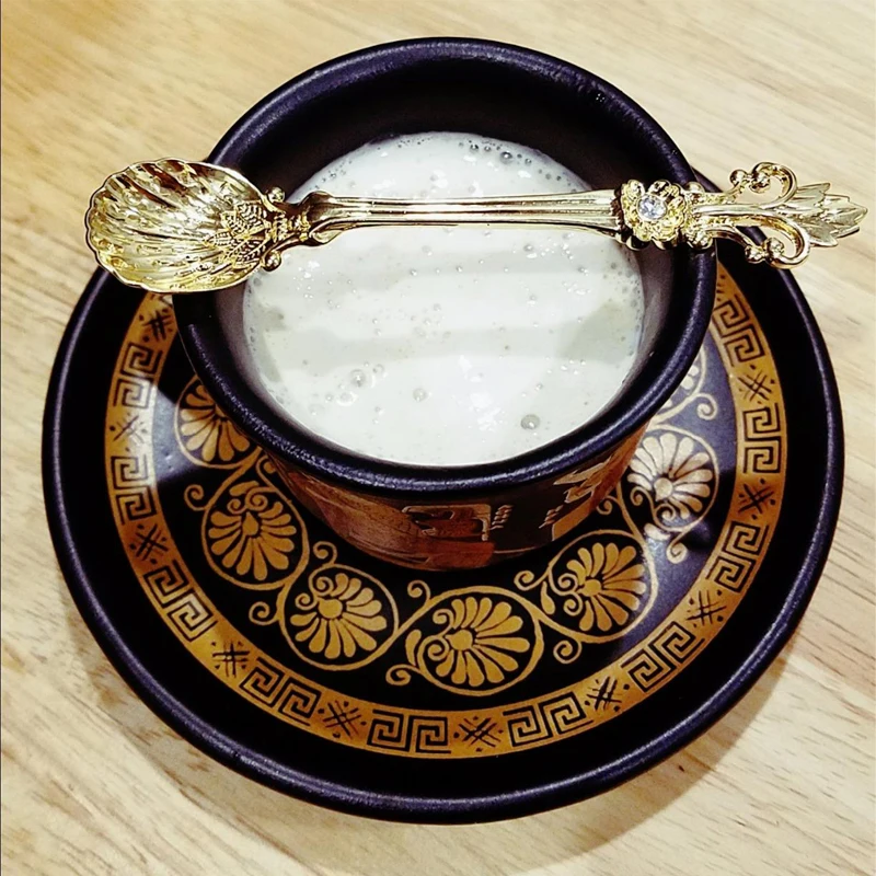 

Retro Coffee Spoon Ice Cream Dessert Spoon Arabic Style Zinc Alloy Coffee Tea Mixing Spoon Kitchen Gadgets Tableware Spoon