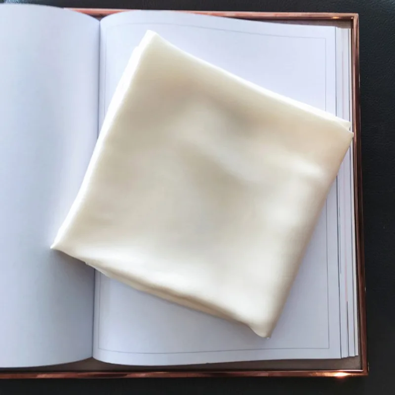 Рисунок 2 - Модный простой Шелковый атласный