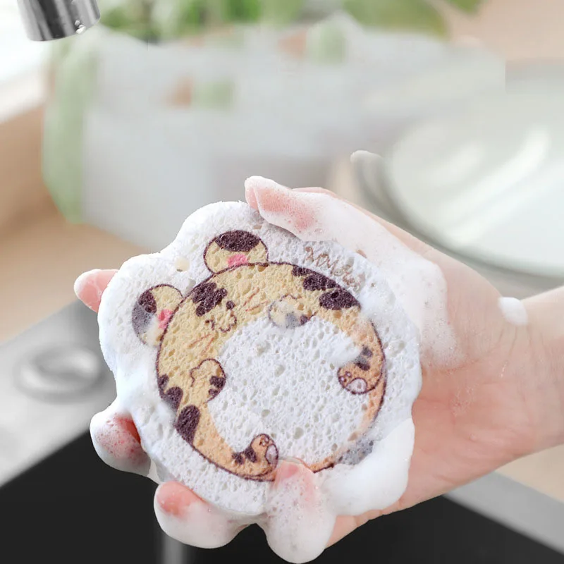 

2pcs Cartoon Compressed Wood Pulp Sponge Wipe Scouring Pad Washing Dishes Bowl Pot Cleaning Brushes Houshold Kitchen Accessories