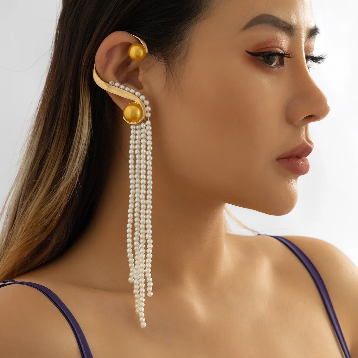 

1PC Tassel Pearls Gold Clips Earring for Women Statement Cartilage Clips On Earrings Ear Cuff Fake piercing Clip on Earring