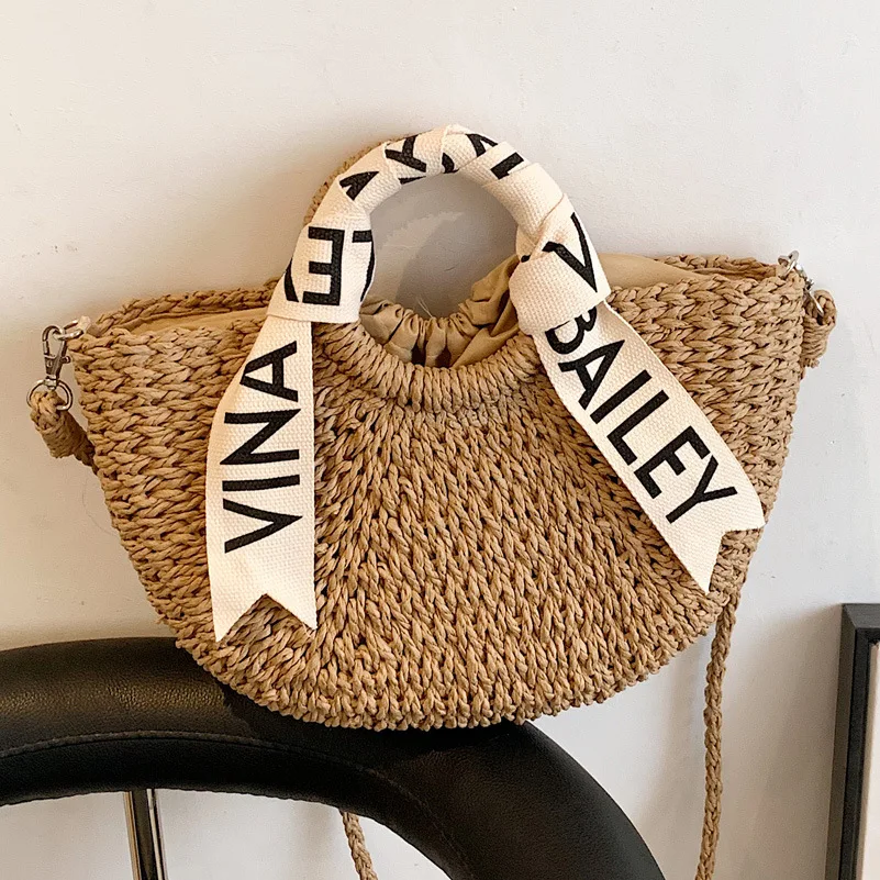 

Braided large bag women's 2022 new trend fashion niche shoulder bag large-capacity bucket bag all-match messenger straw bag