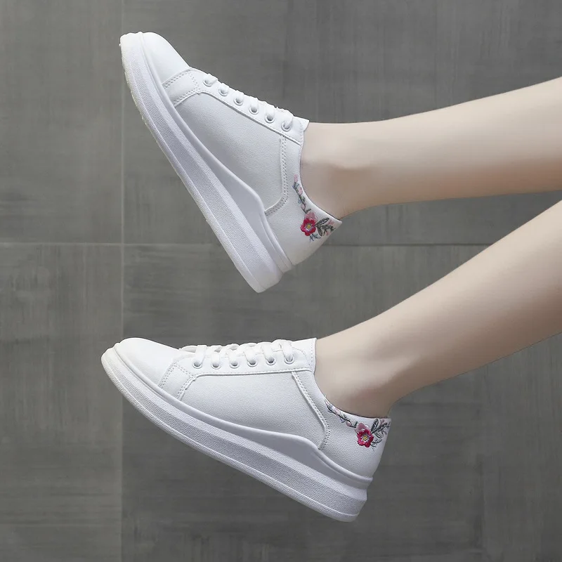 

Embroidery Fashion Women Shoes Platform Sneakers Ladies Lace-up Casual Shoes Breathable Walking Shoes White Flat Girl Sneaker
