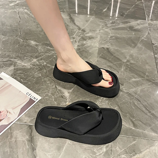 Designer Niche Thick-soled Slippers Women's Summer Outer Wear Platform  Women's Shoes 2022 Satin Flip-flops Beach Women's Sandals - купить по  выгодной цене | AliExpress