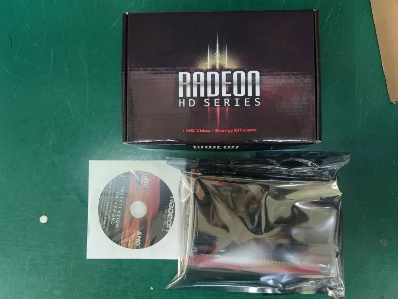 

Game Discrete Graphics Card HD6770 1GB GDDR5 128 Bit with Cooling Fan