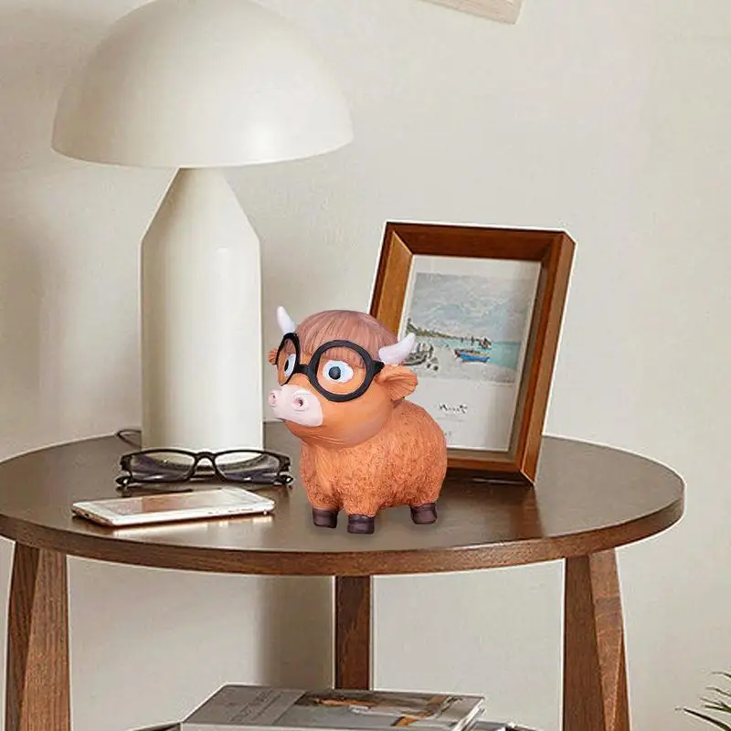 

Mini Outdoor Cattles Statues Portable Cow Shaped Sculpture Multifunctional Cartoon Cattle Sculpture With Glasses For Home decor