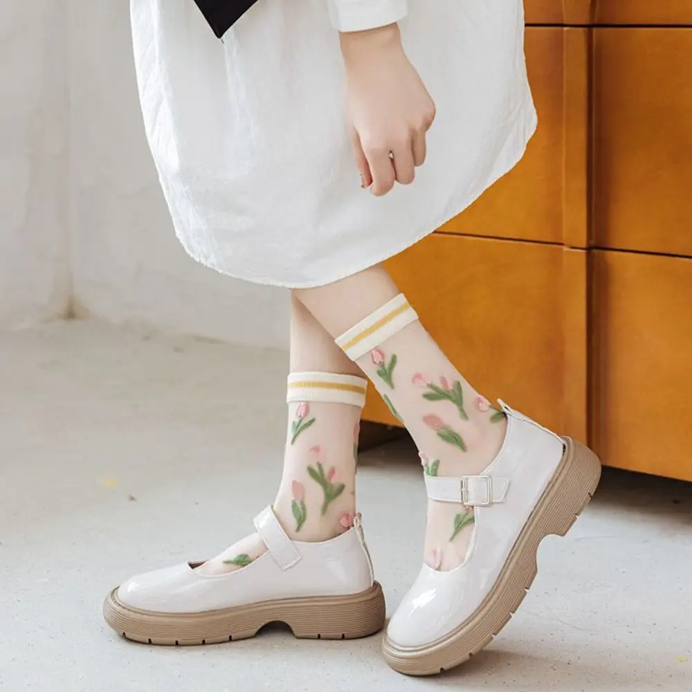 

Summer Fresh Floral Socks Korean Retro Flower Literary and Artistic Transparent Socks Women's Crystal Silk Ultra-thin Socks