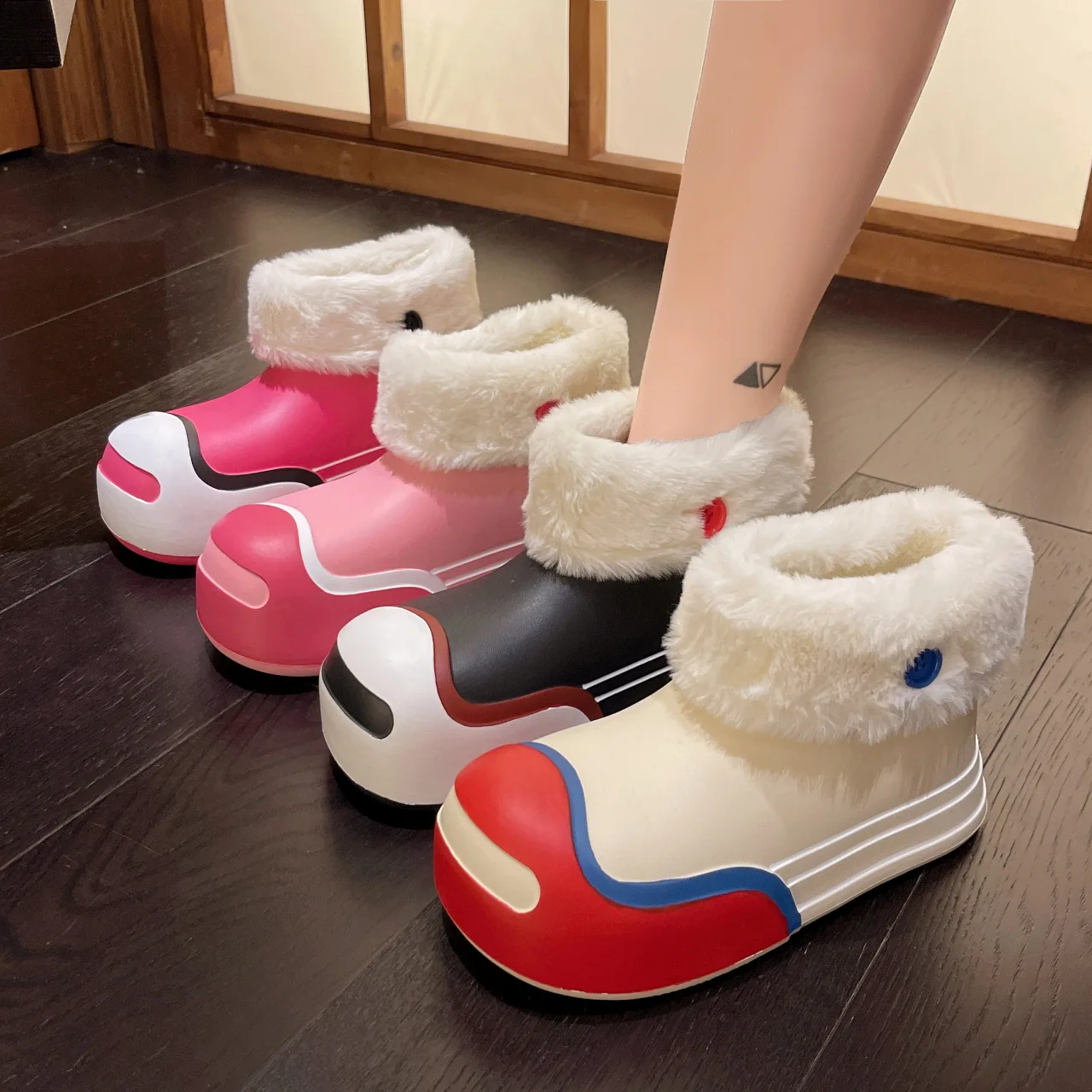 

Waterproof Snow Boots Fall and Winter Detachable Cashmere Warm Cotton Shoes Women's Outdoor Windproof Platform Ankle Boots