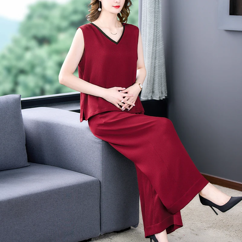 

2023 Summer New Silk Silk Silk Silk Wide Leg Pants Two Piece Set Women's Solid Color Pants Summer High End Large Loose Slim Set