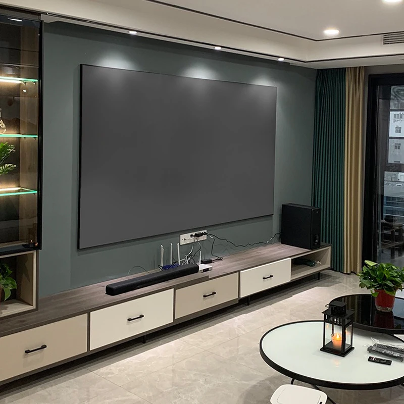 Проекционный экран с фиксированной рамкой и черным бриллиантом