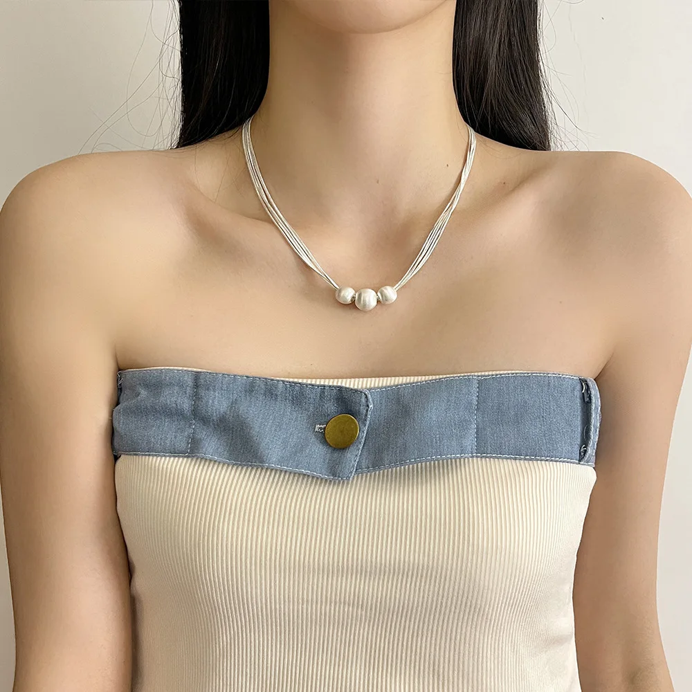 Многослойное ожерелье с металлическими матовыми круглыми бусинами женское