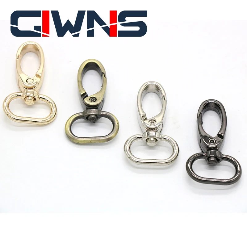 

4Pcs Fashion Boxes and Bags Hardware Hook Keychain