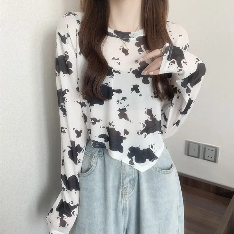 

Модный женский топ для девушек, кружевная облегающая Асимметричная женская футболка, новинка 2023, летняя одежда с принтом пикантные Короткие топы T166