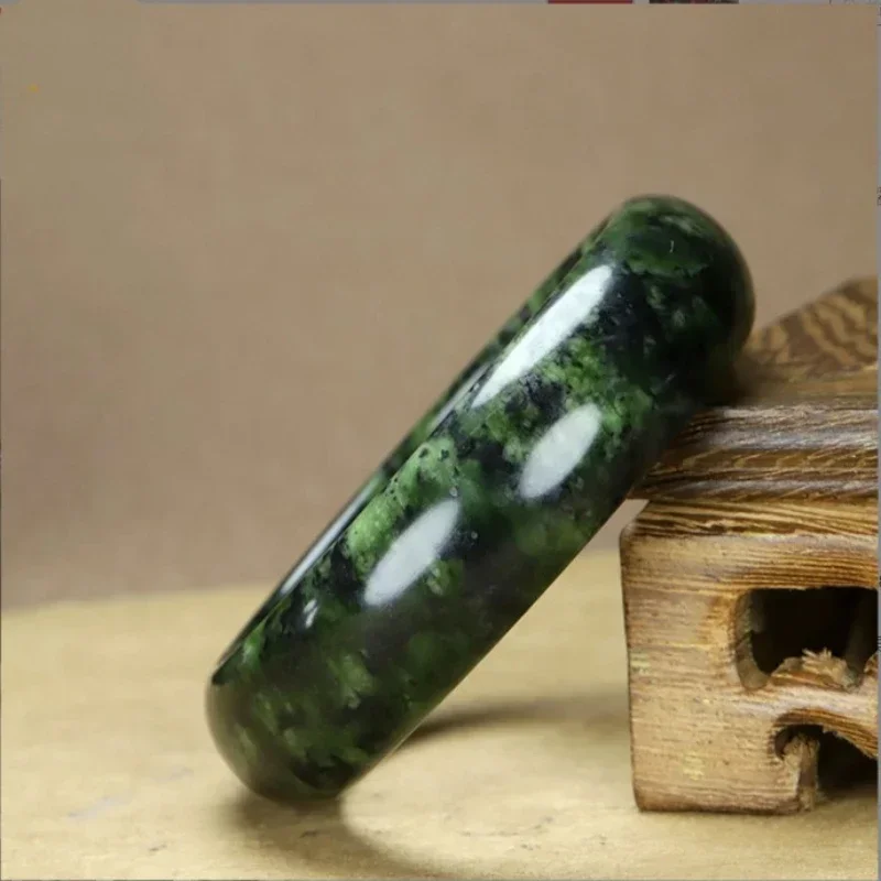 Браслет медицинский из тибетского нефрита темно-зеленый