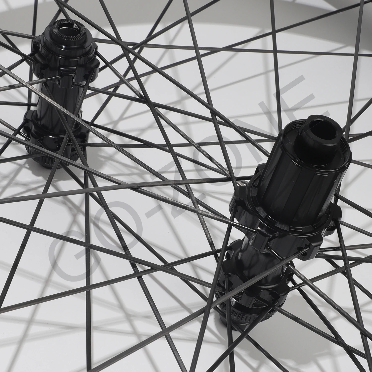 Фабричная розетка супер легкая клинчерная бескамерная карбоновая колесная пара