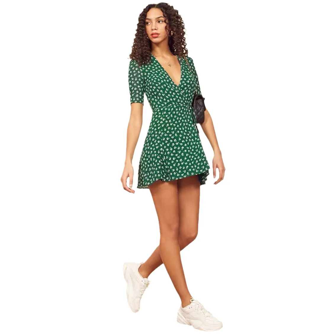 Шифоновое платье с высокой талией V-образным вырезом