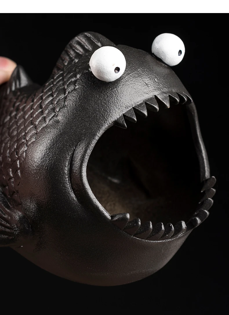 

Креативная и симпатичная животная керамическая пепельница, Настольная пепельница, офисное украшение, бытовая ветрозащитная, устойчивая к летающей пыли, крепление на автомобиль