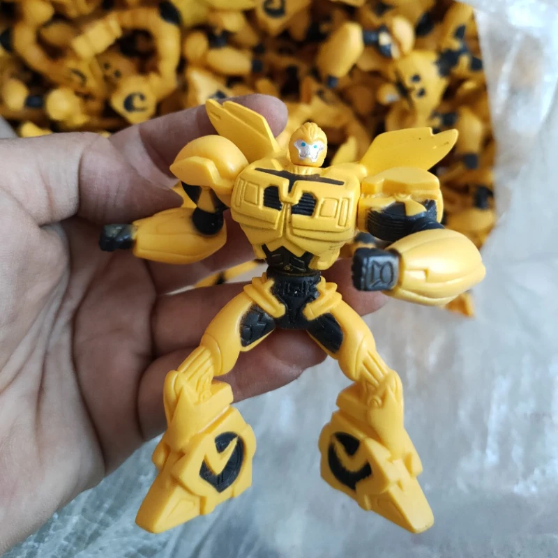 

Transformation Action Figure Doll Bumblebee Head can be moved, hands can be moved, waist can be moved, doll