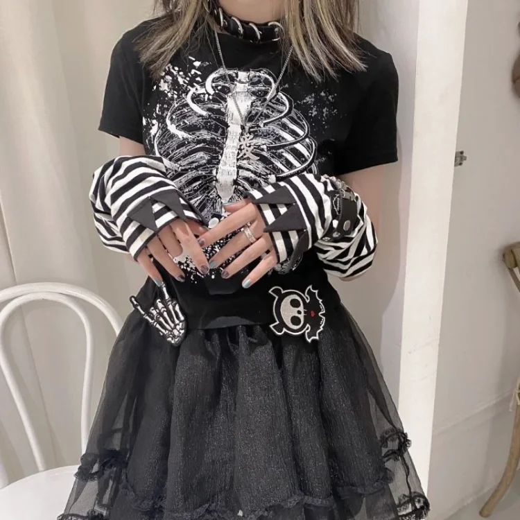 

Y2k Grunge O-neck Skeleton T-shirt Summer Vintage Slim Fit Tee Shirt Aesthetics Sexy Crop Top Short Sleeve Tops Women 2000s