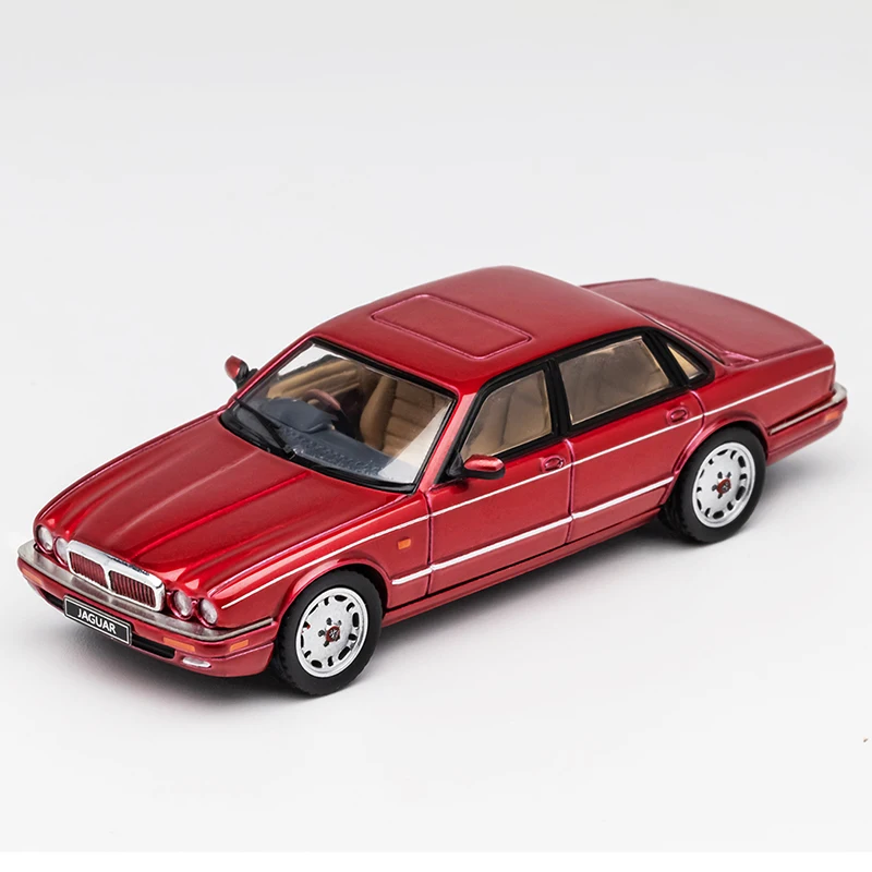 Новое поступление модель автомобиля в масштабе 1:64 для Jaguar XJ (X300) металлический