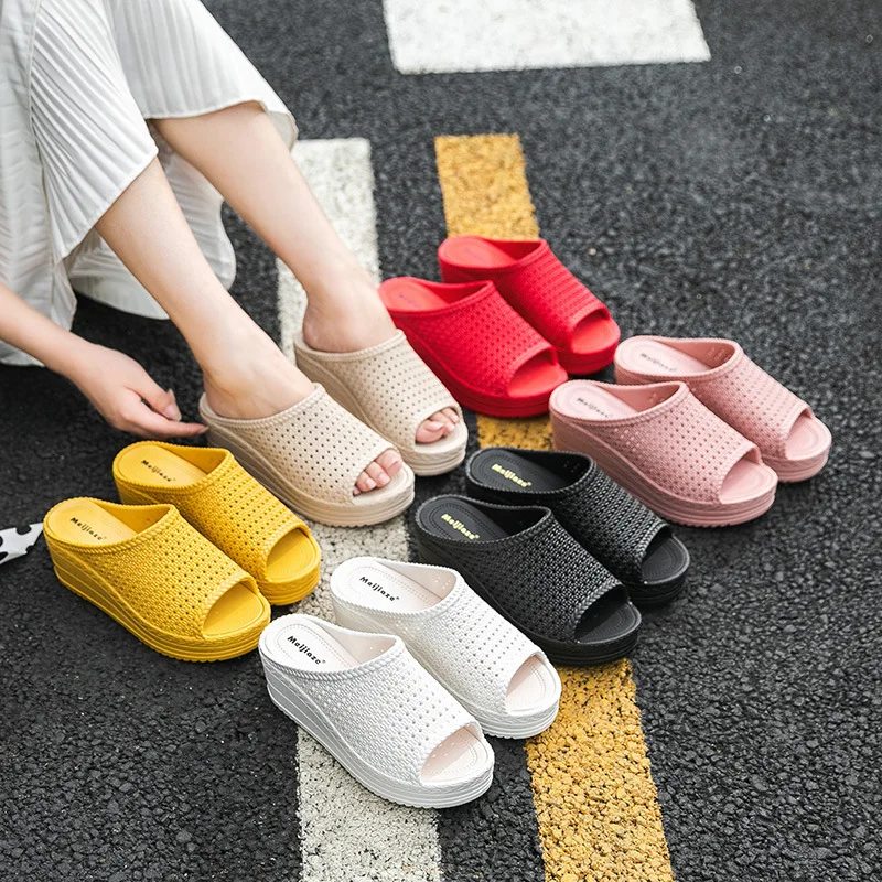 

Wedge Slippers Women Shoes High Heel Summer Peep Toe Sandals Fashion Platform Slippers Outdoor Casual Flip Flops Chaussure Femme