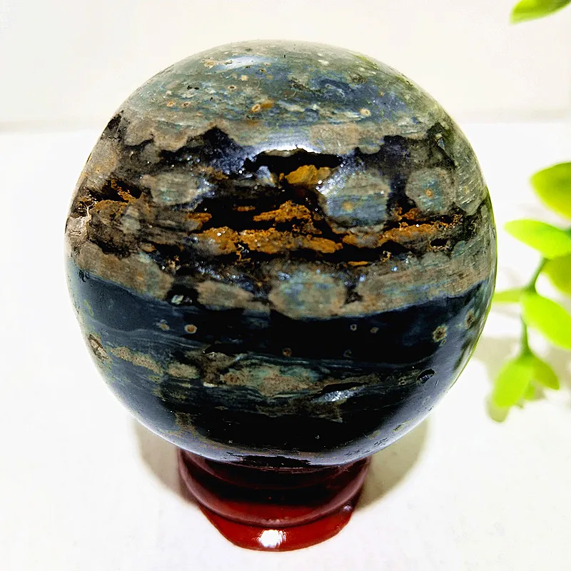 

Кристальный шар из океанской яшмы EBET