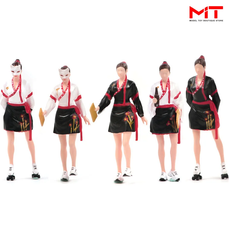 Миниатюрная фигурка официанта