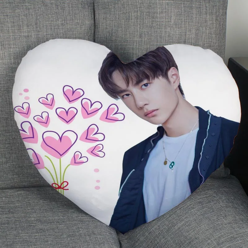 

Custom Yibo Pillow Case Heart Shaped Zipper Pillow Cover Satin Soft No Fade Pillow Cases Home Textile Decorative 0905P