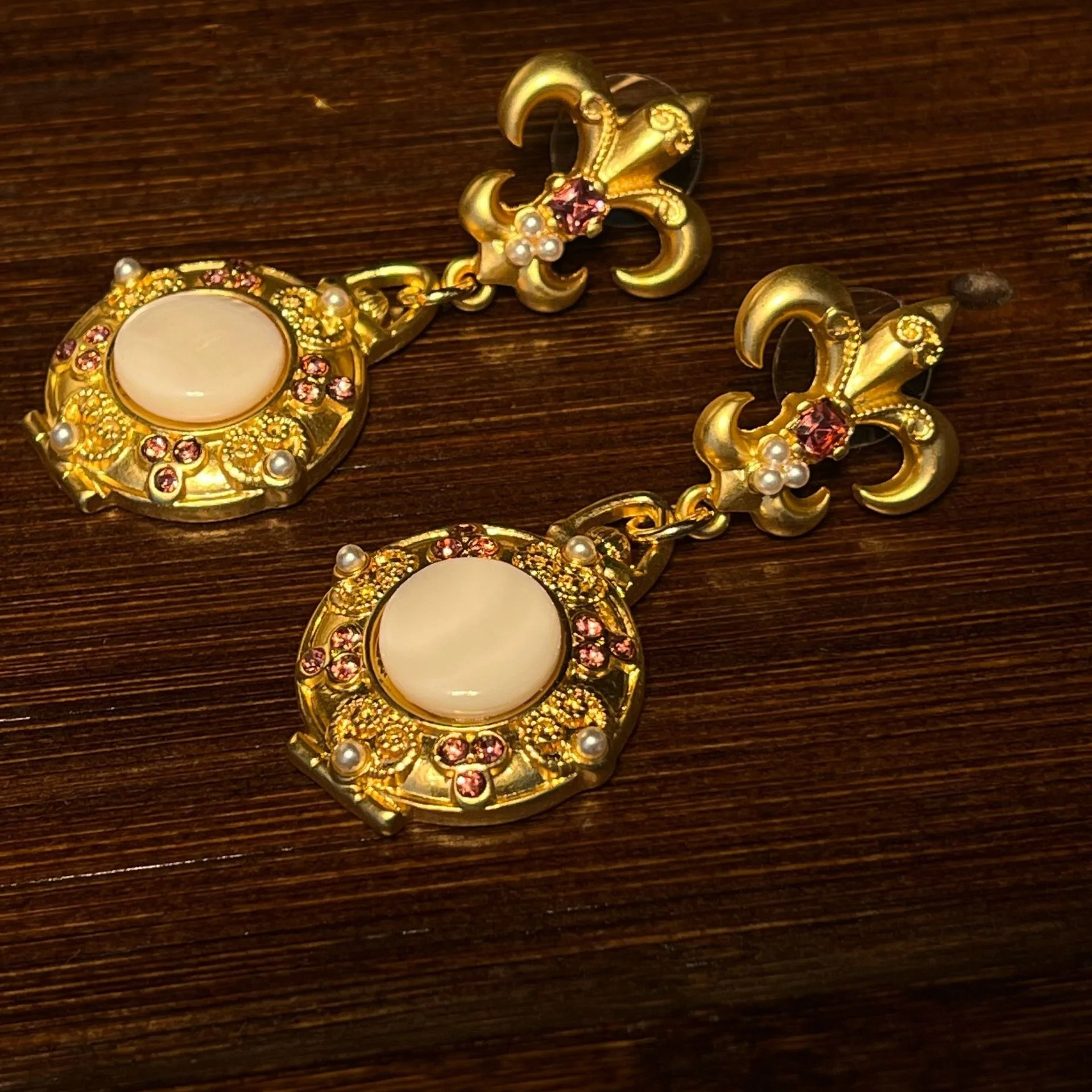 Набор позолоченных серег в винтажном стиле с круглыми высококачественными