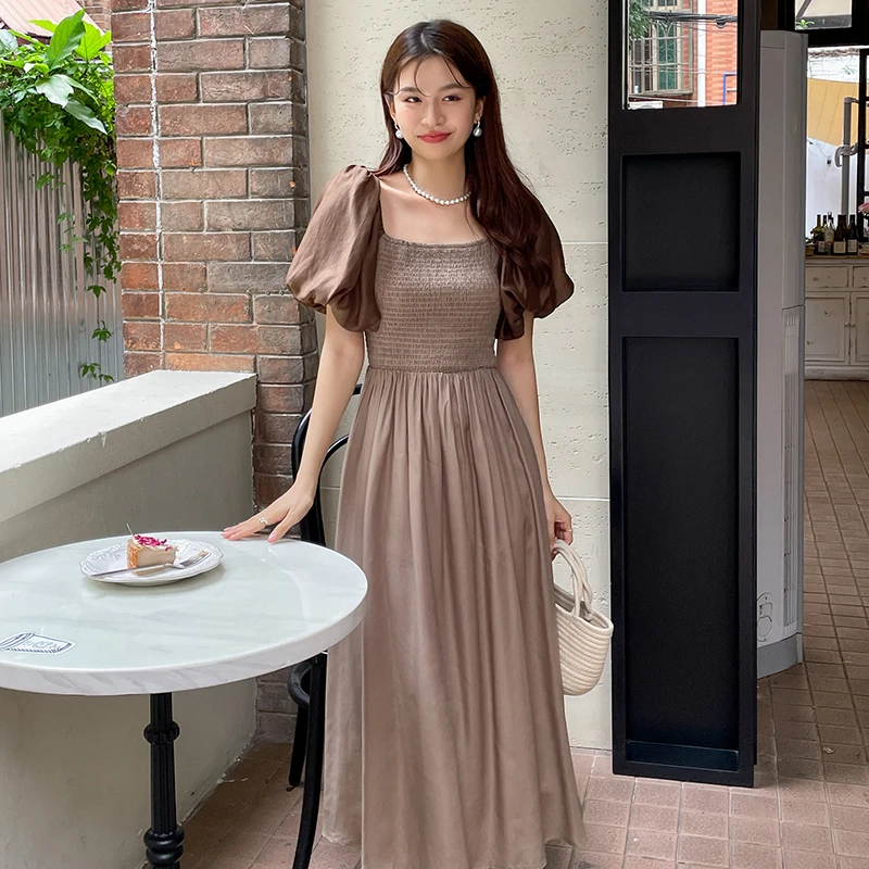 

2023 Spring New Women's Dress National Style Retro Fashion Spliced Pleated Square Neck Bubble Sleeve Free Shipping