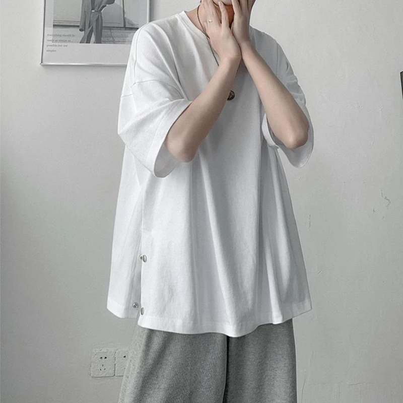 

Single Breasted Side Slit Solid Brief 2022 New Arrival Black White Short Sleeve T Shirt Men Summer Harajuku Fashion Oversize 2xl