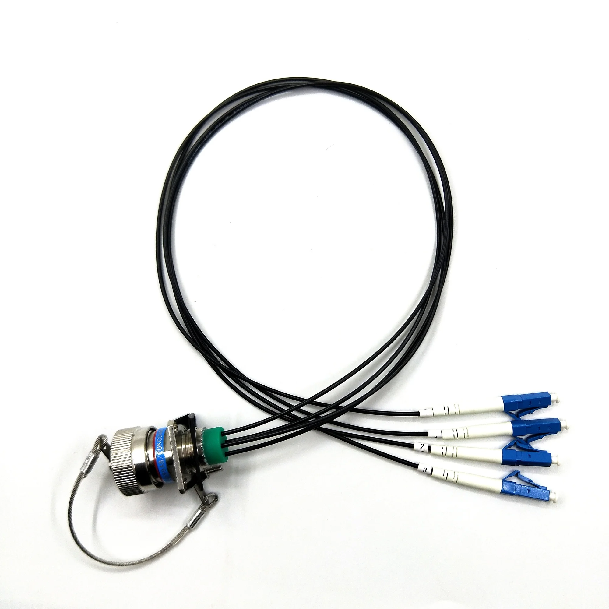 

Наружная 4-жильная розетка D38999 Arnic 801 с оптоволоконным коннектором 4 LC