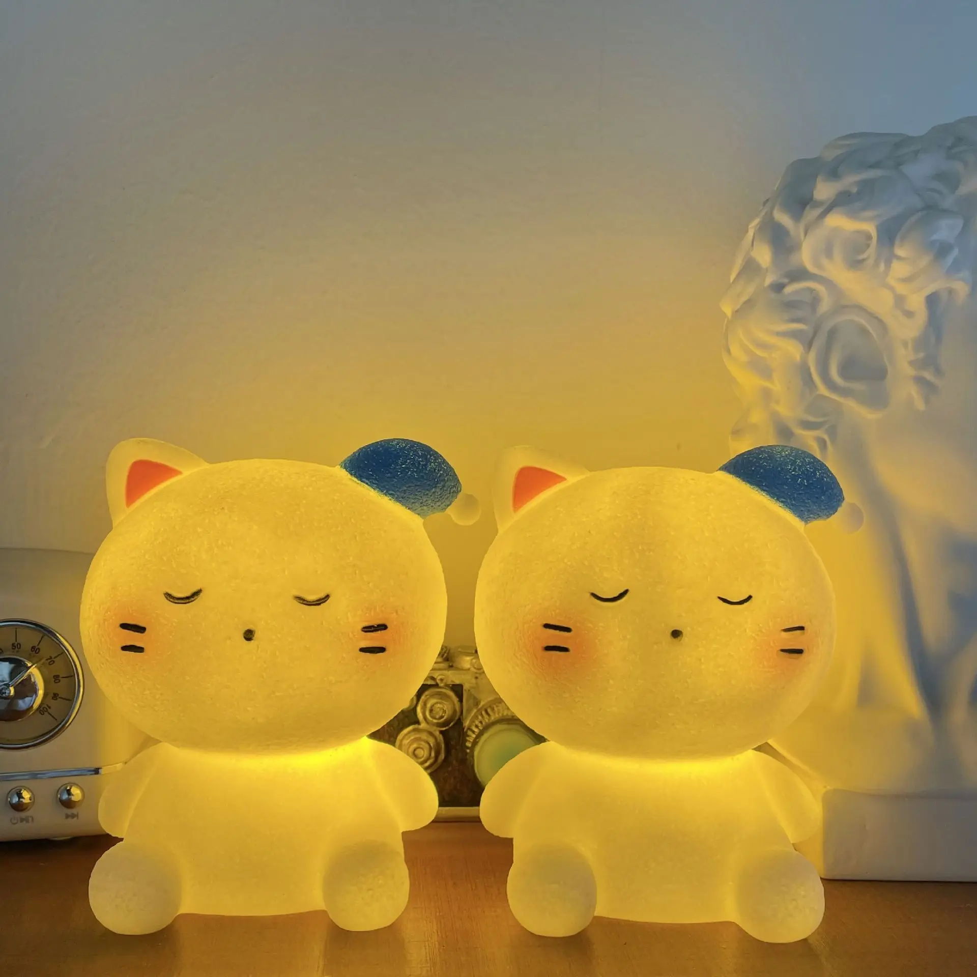 

Миниатюрный Ночной светильник с мультяшным котом, светильник, атмосферный светильник, милый Декор для комнаты, игрушка для детей, персонали...