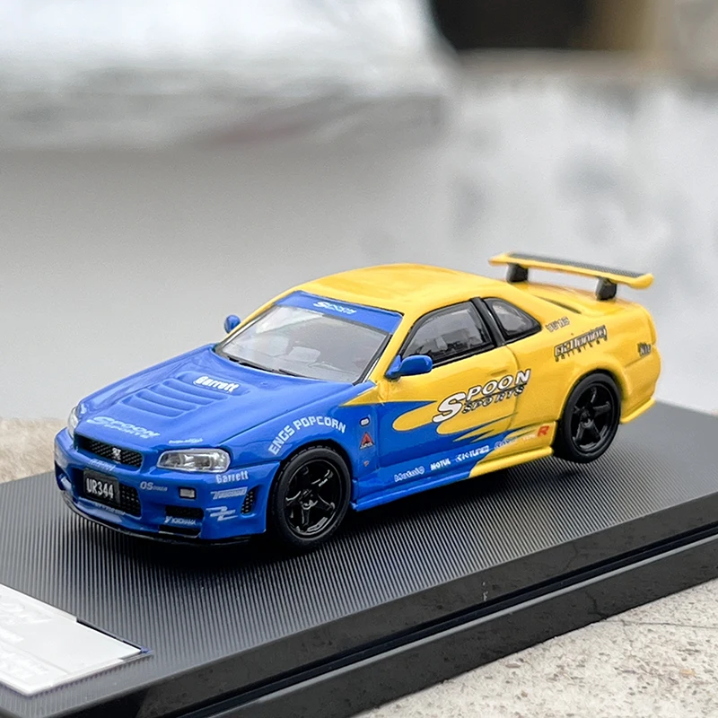 

SH 1: 64 SPOON GTR R34 ALLOY CAR MODEL