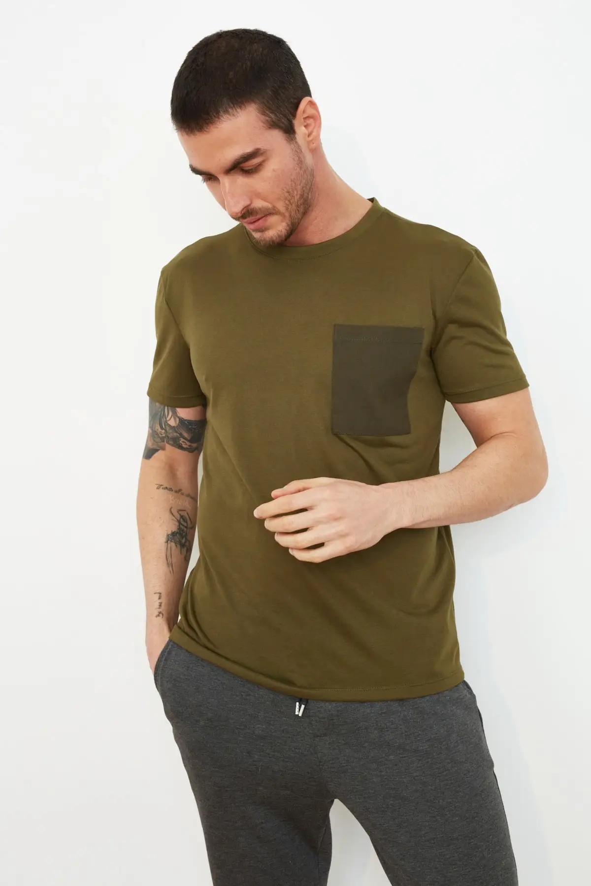 

Trendyol Male T-Shirt TMNSS21TS2097