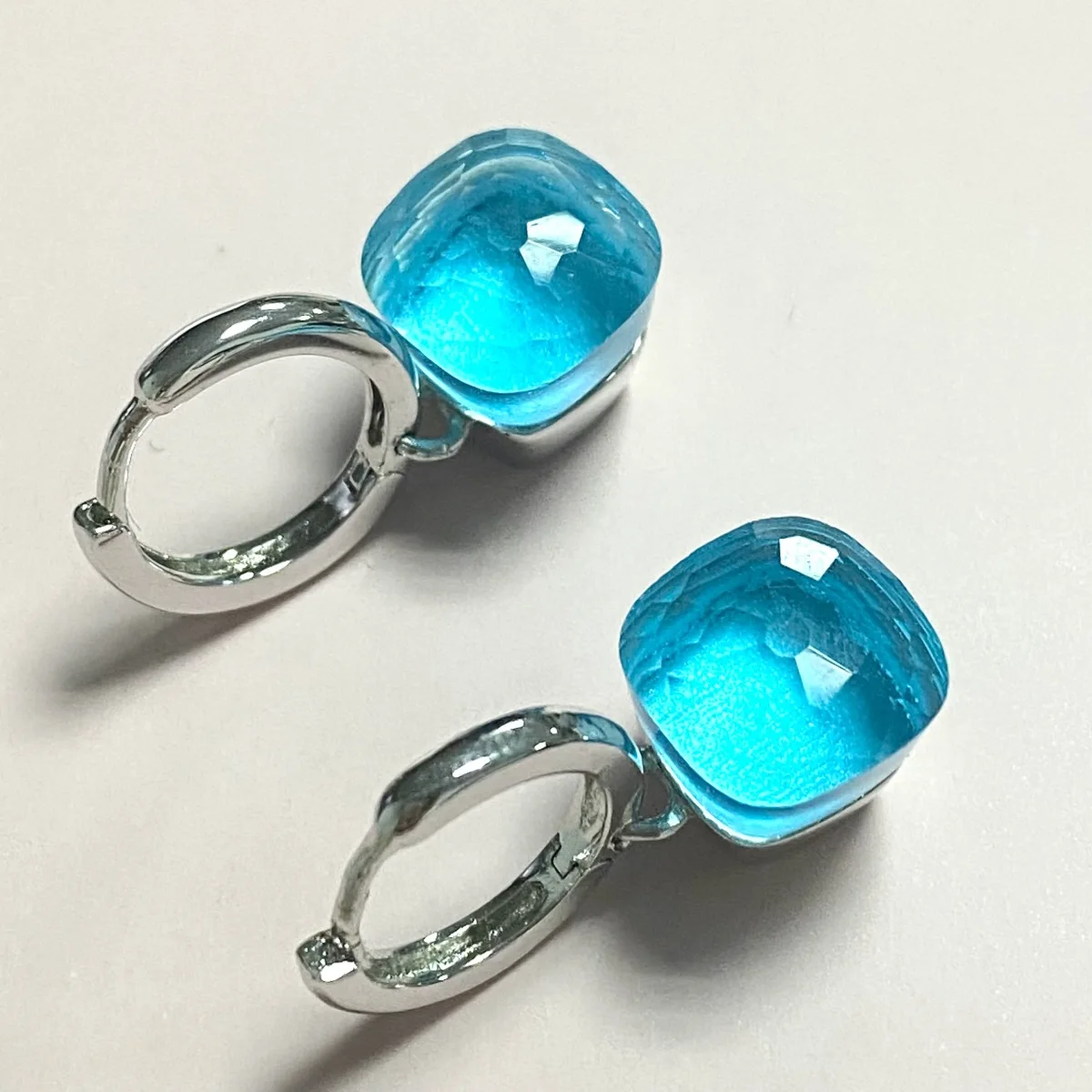 

Pomellato Earrings For Women Synthetic Crystal Earrings Blue Pink Green Purple Candy Color Earrings Fashion Jewelry