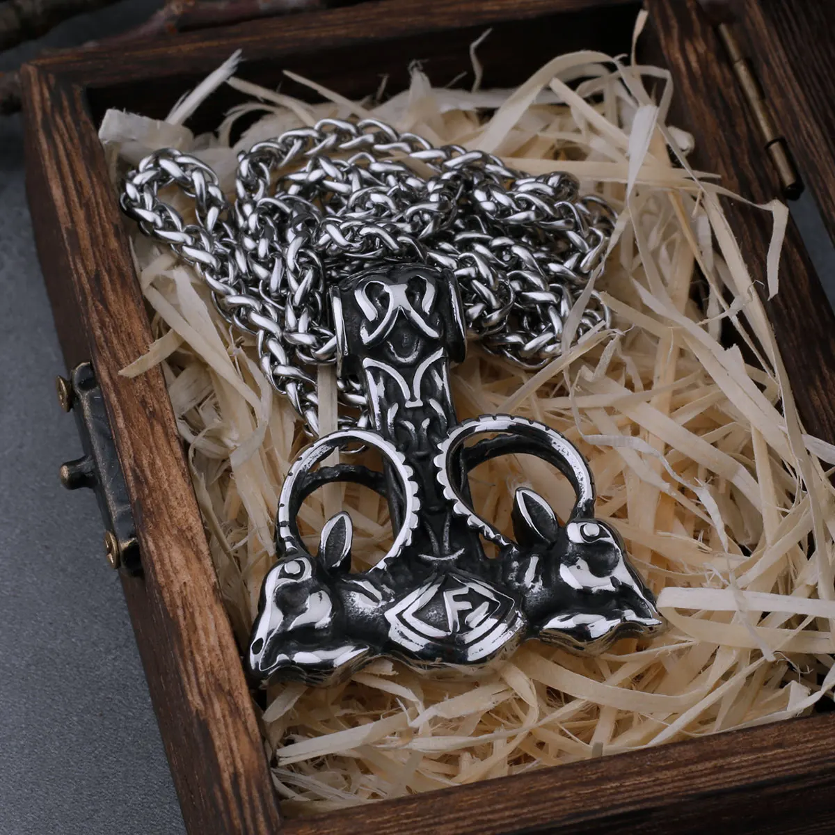 Женская подвеска из нержавеющей стали в виде животного |