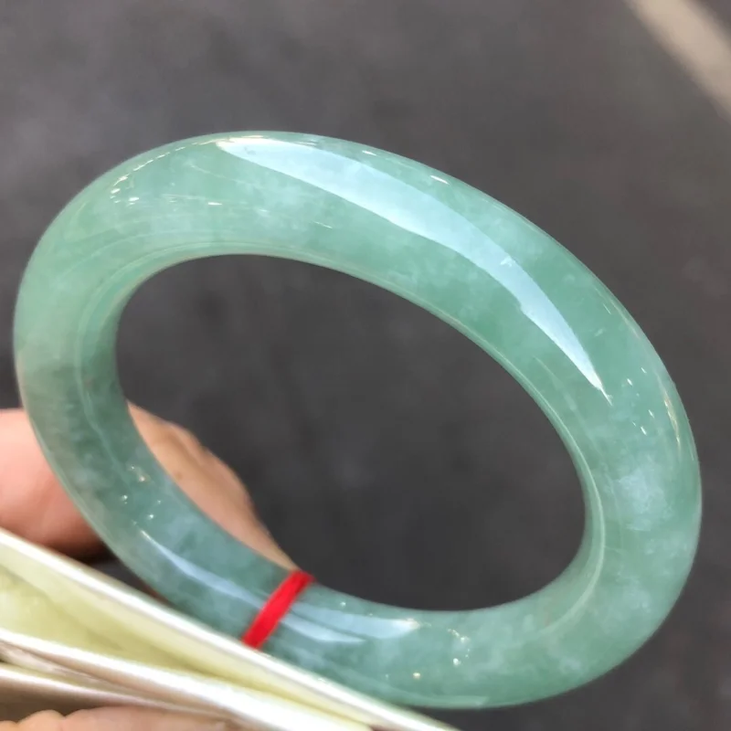 Сертификат природного класса AA ледяной бирманский зеленый нефритовый браслет 54