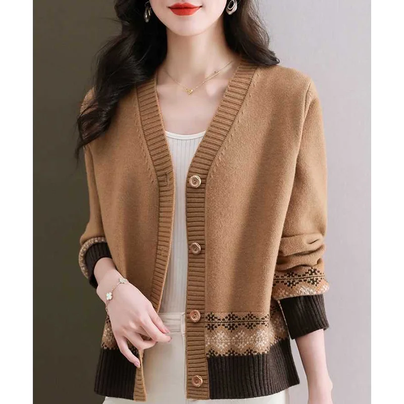 Женский вязаный кардиган
