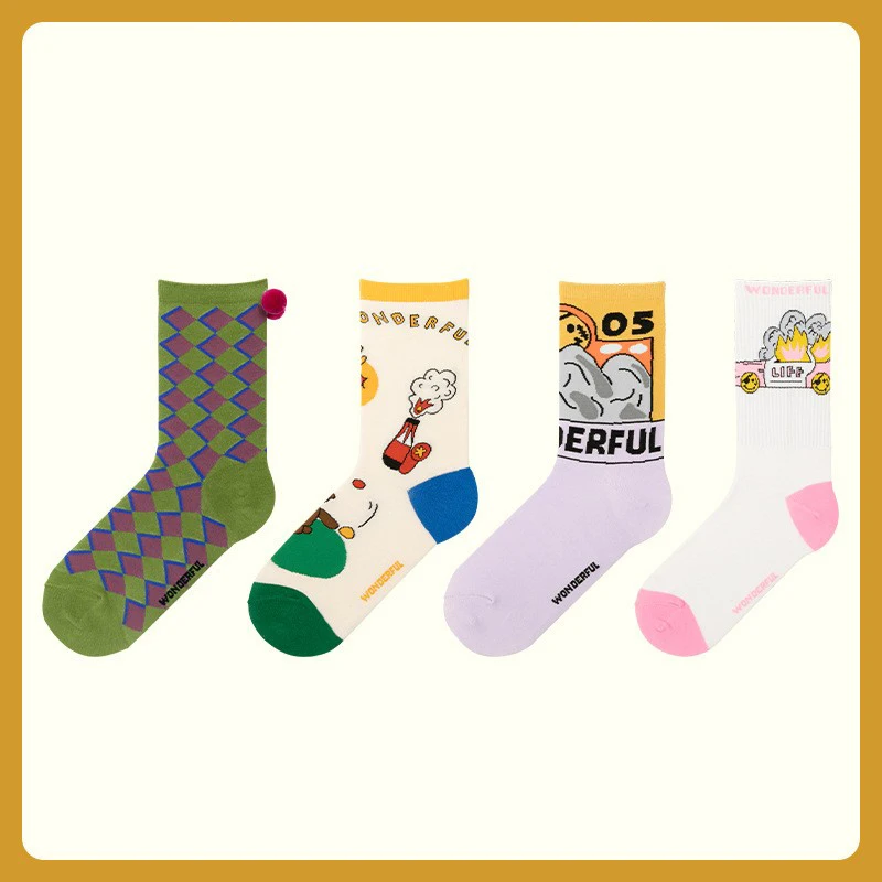 5 Pairs of high quality cotton socks for men and women Smiley Circus personality mid-tube socks for men and women