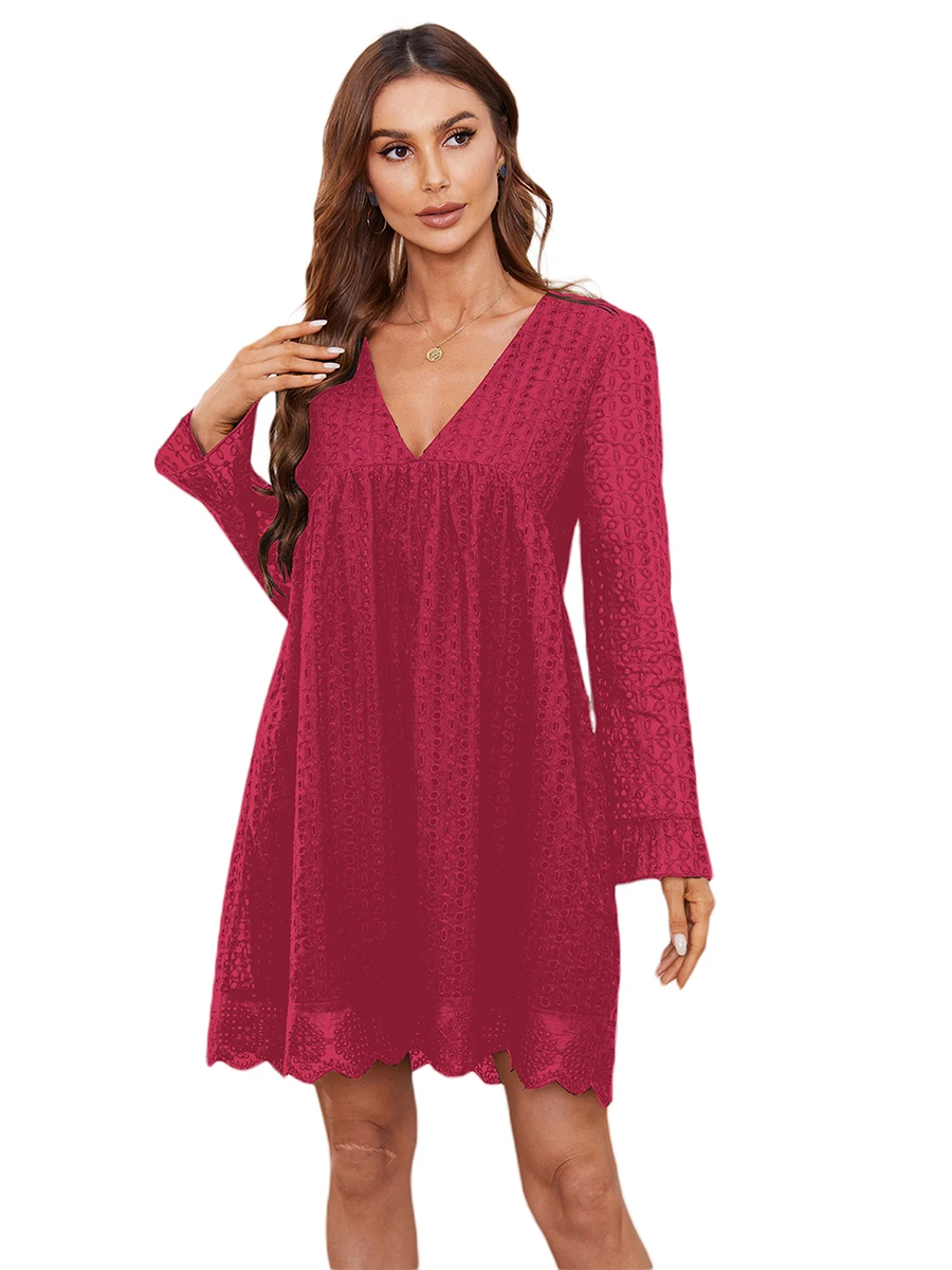 

Женское платье-комбинезон с длинным рукавом и V-образным вырезом