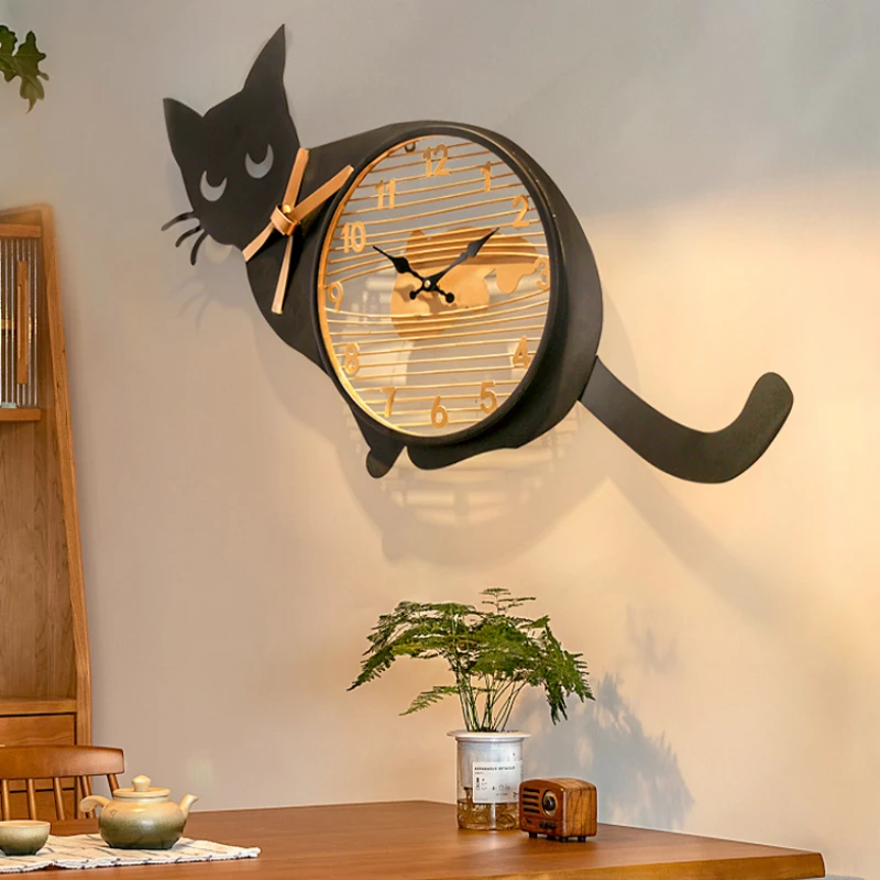 

Часы настенные с изображением кошки, современные минималистичные креативные с милым котом, модные Мультяшные домашние украшения для гости...