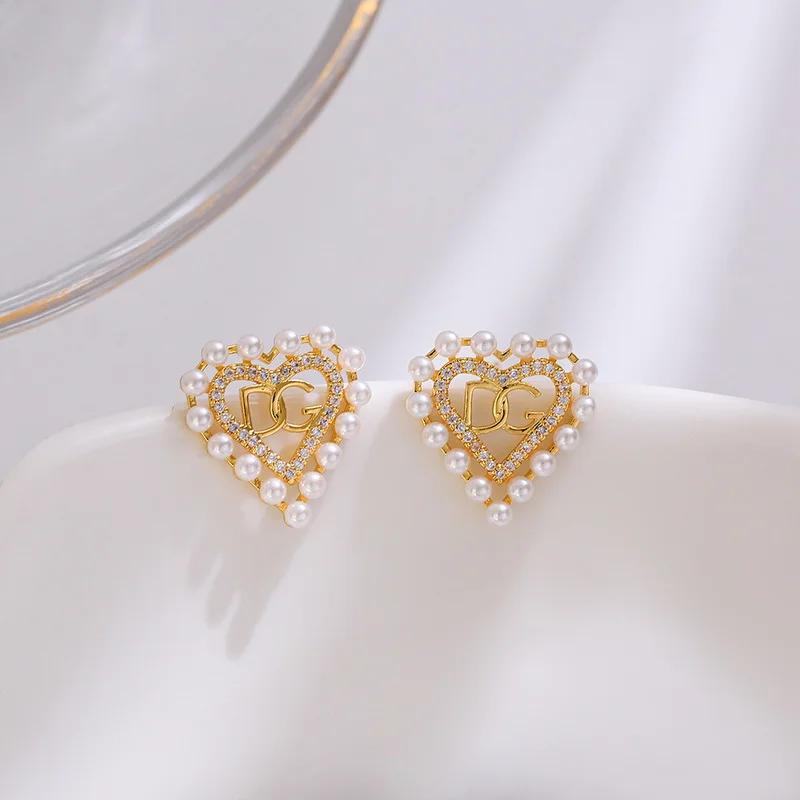 

Hot selling new earrings 925 inlaid zircon pearl earrings ladies temperament charm
