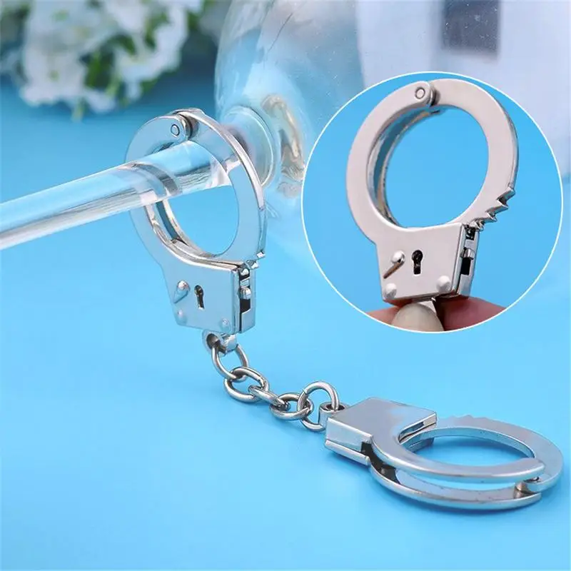 

Handcuffs Shape Keychain Mini Handcuffs Key Ring Keychain Accessories Novelty Keyring Couple Handcuff Keychain Keychain Holder